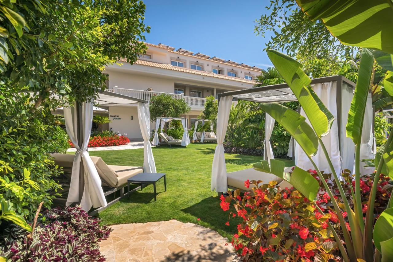 Barcelo La Nucia Hills Hotel Bagian luar foto The pool at the Hotel