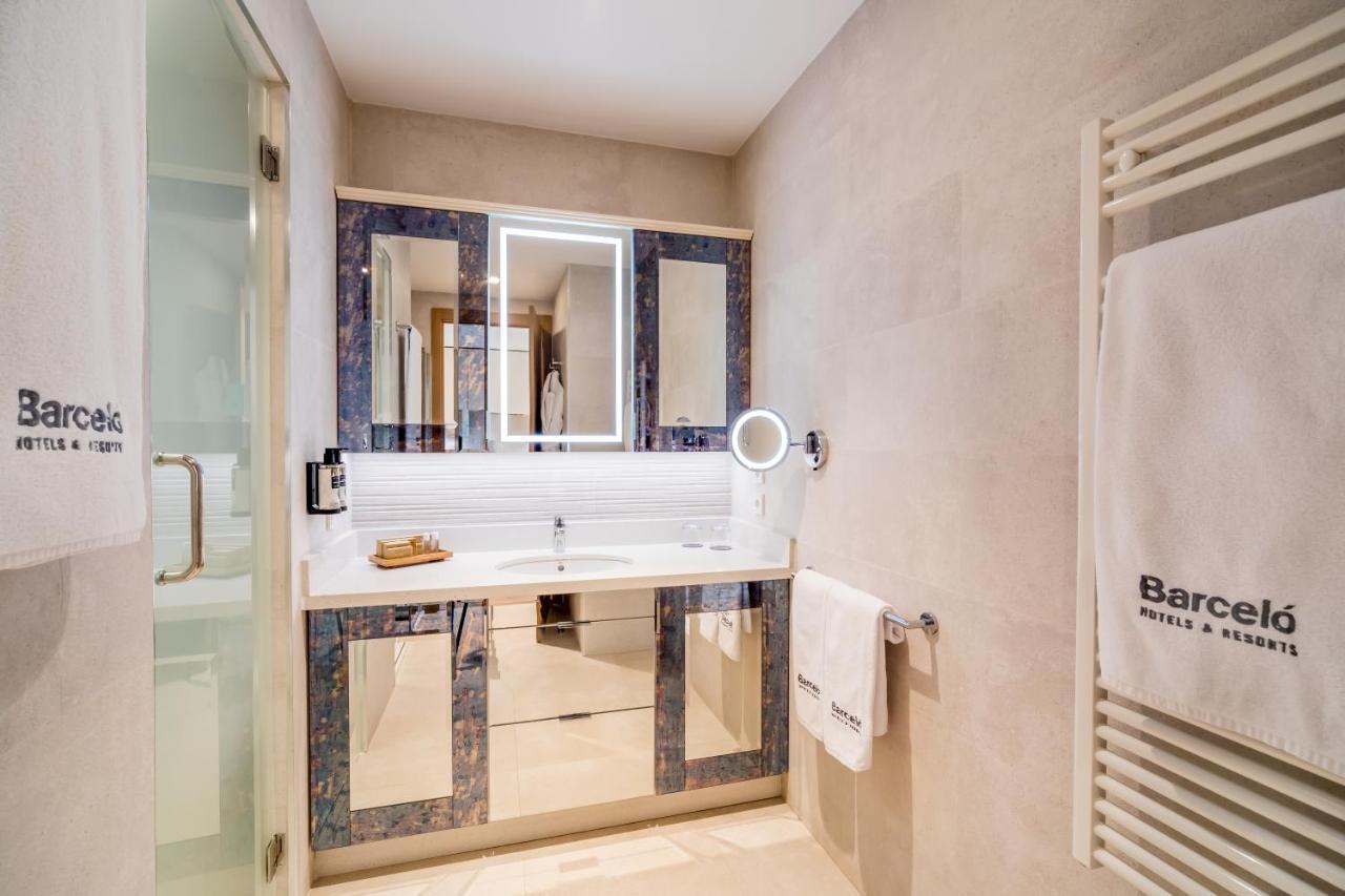 Barcelo La Nucia Hills Hotel Bagian luar foto Bathroom